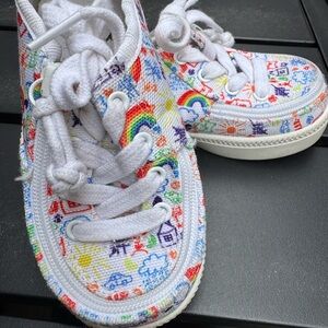 Billy toddler sneakers with wrap around zipper